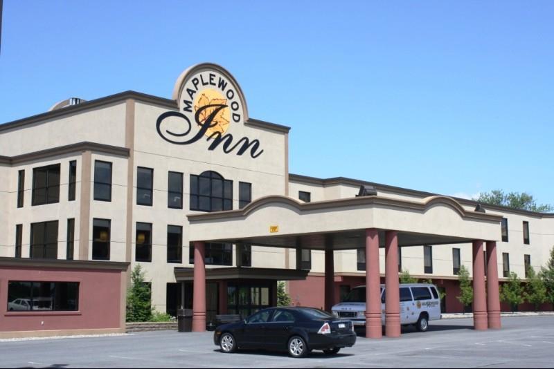 Holiday Inn & Suites Syracuse Airport - Liverpool By Ihg エクステリア 写真