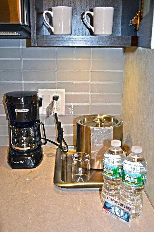 Holiday Inn & Suites Syracuse Airport - Liverpool By Ihg エクステリア 写真